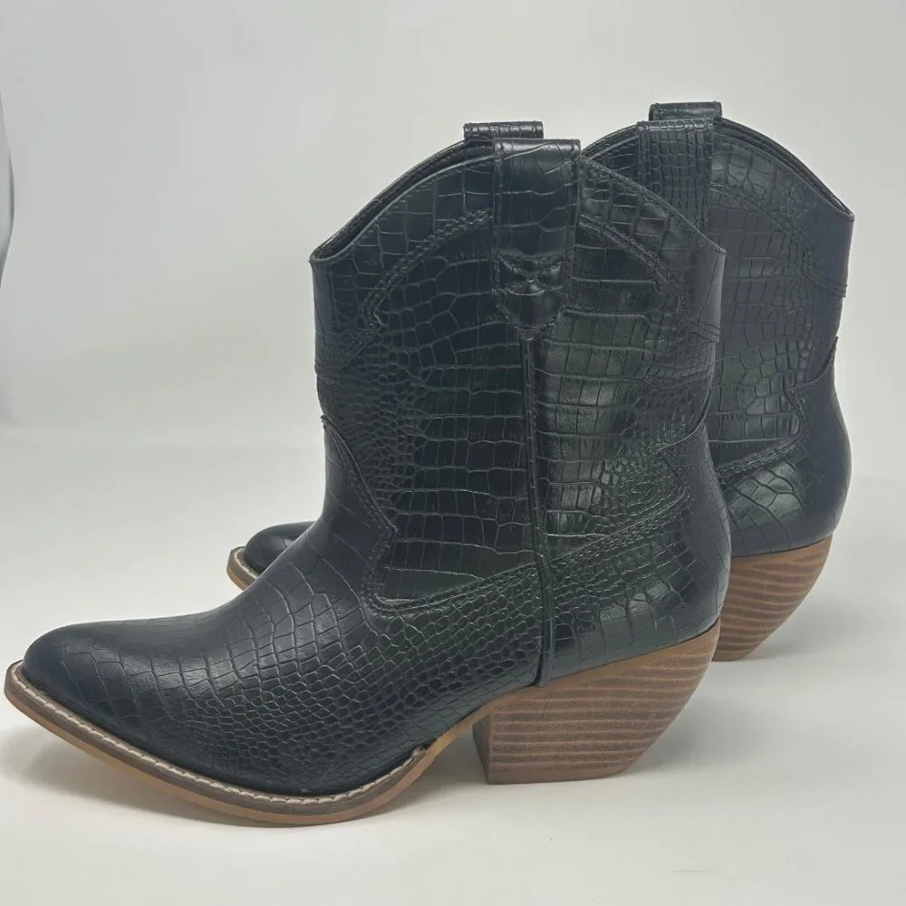 A Rider Girl Ankle Boot, Eleanor Faux Snake Skin Size 7 Western Cowgirl - Picture 3 of 7